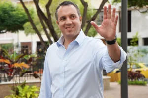 Guillermo Celi califica su expulsión de SUMA como una decisión de carácter político