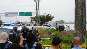 Confirman muerte de los ocho jóvenes desaparecidos de Daule: cuerpos hallados en la vía Babahoyo-Jujan corresponden a las víctimas