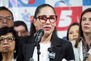 TCE ratifica negativa a candidatura de Luisa González para la Prefectura de Manabí